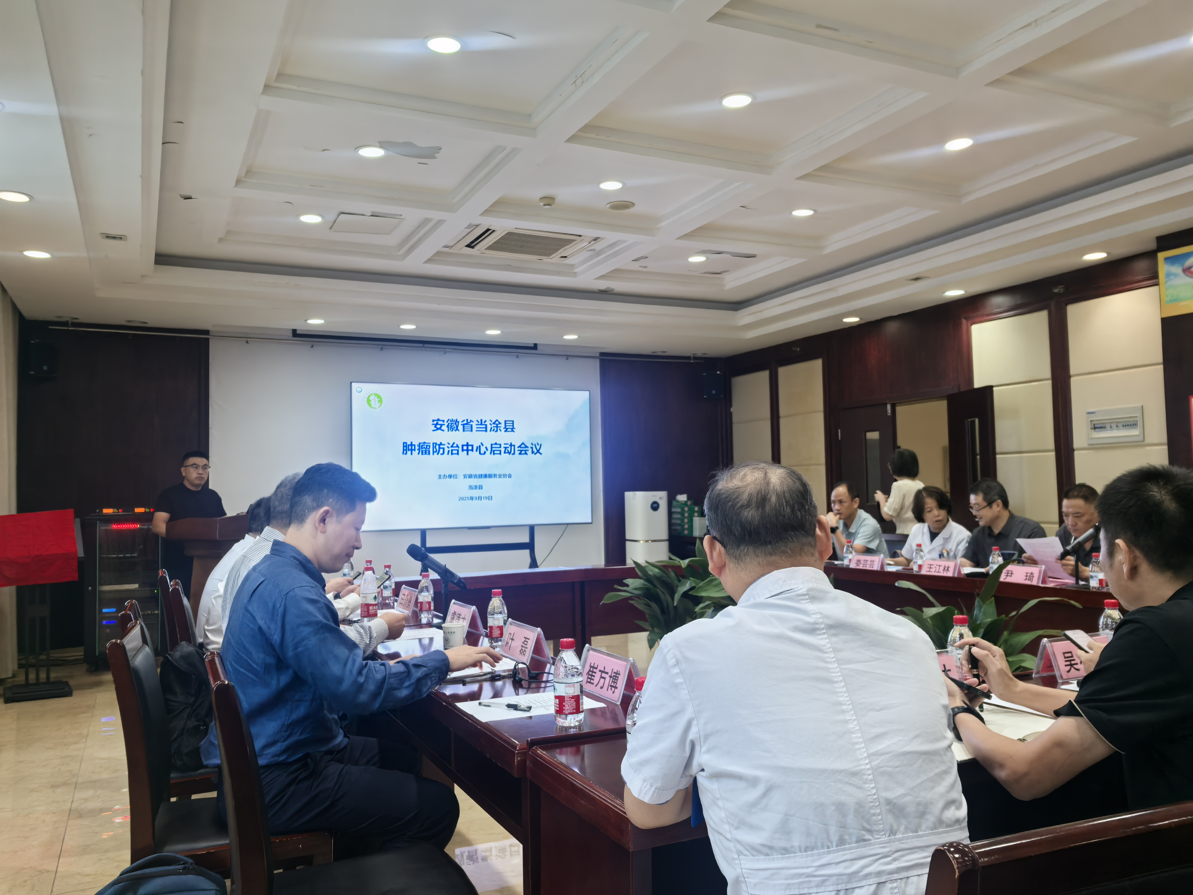 ��Ϳ�h�[���������Ć��ӕ��߽��ƃxʽ�A�M�e�� �y�ֹ����h���[���������wϵ