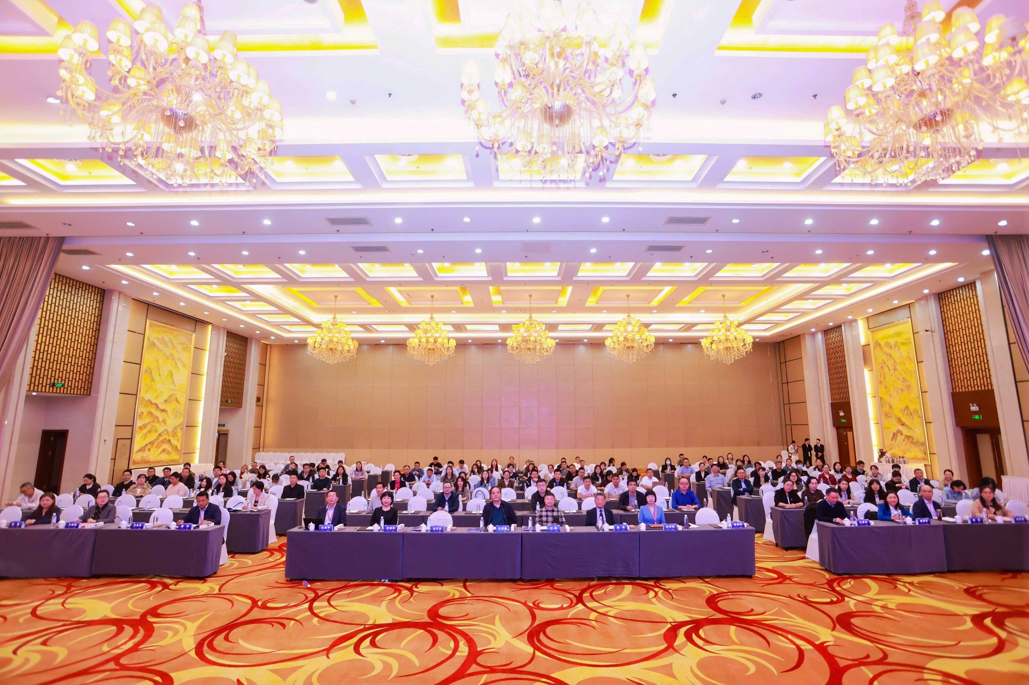 �����R��ˎ�W(xu��)����(w��)�錧(d��o)���ˎ�W(xu��)�����c���`��ӑ�ࡱ�ںϷʳɹ��e�k